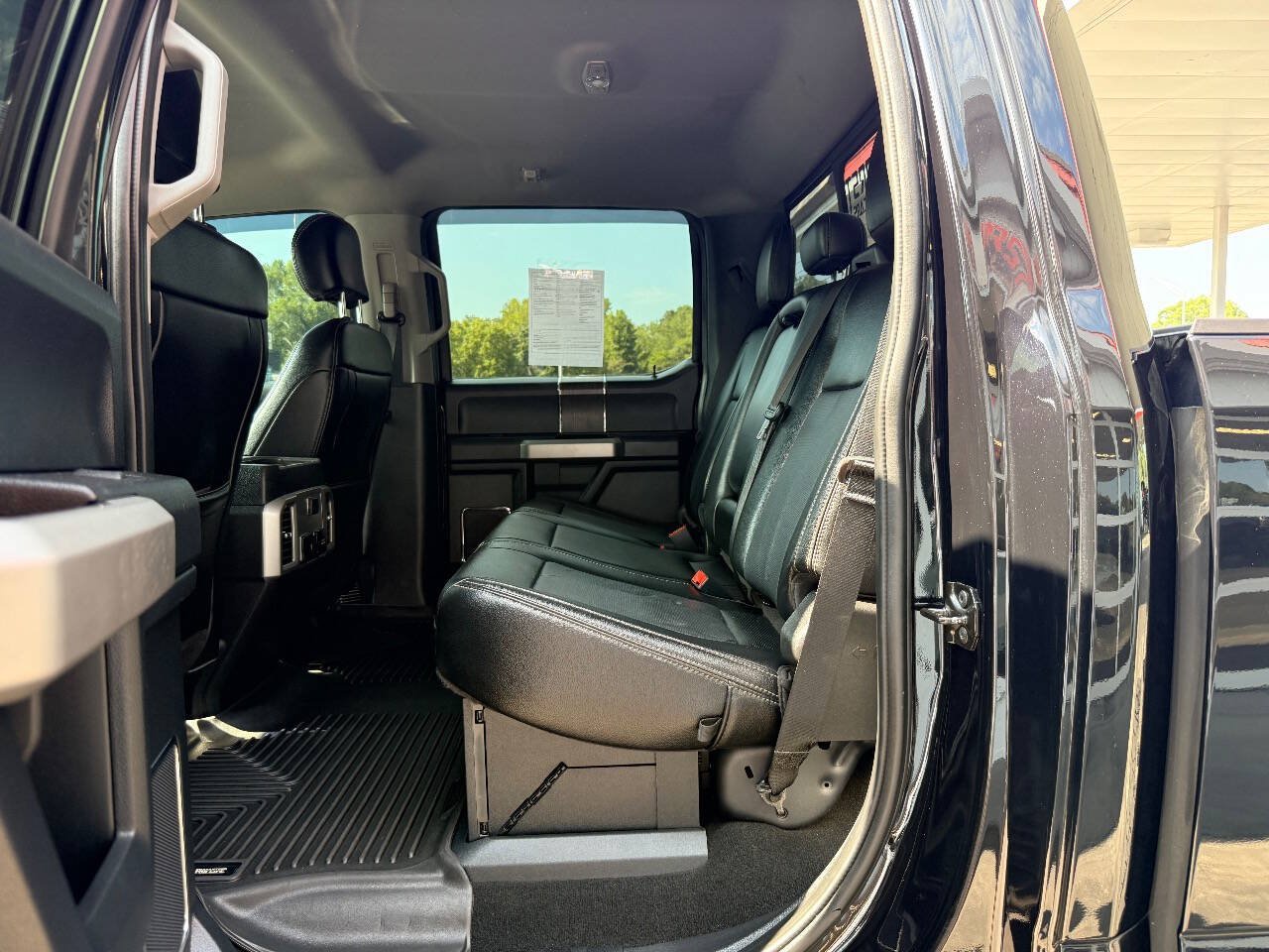 Used 2020 Ford F250 Lariat w/ Lariat Value Package AWD/4WD image 34