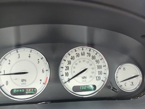 Used 2002 Chrysler 300M image 15