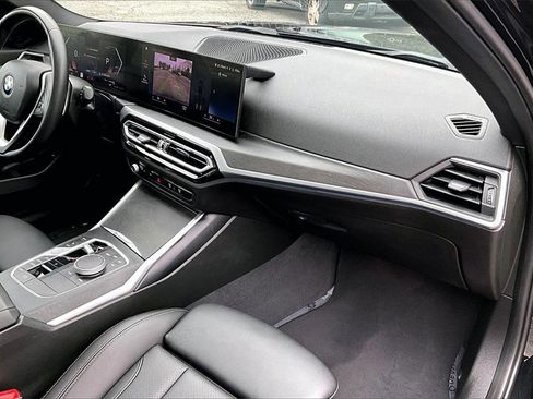 Used 2023 BMW 330i Sedan image 23