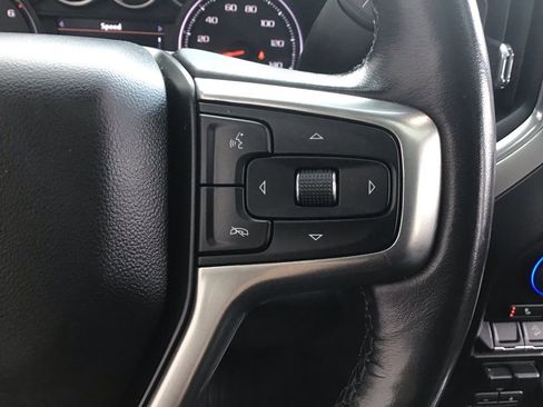 Used 2020 Chevrolet Silverado 1500 LT Trail Boss image 23