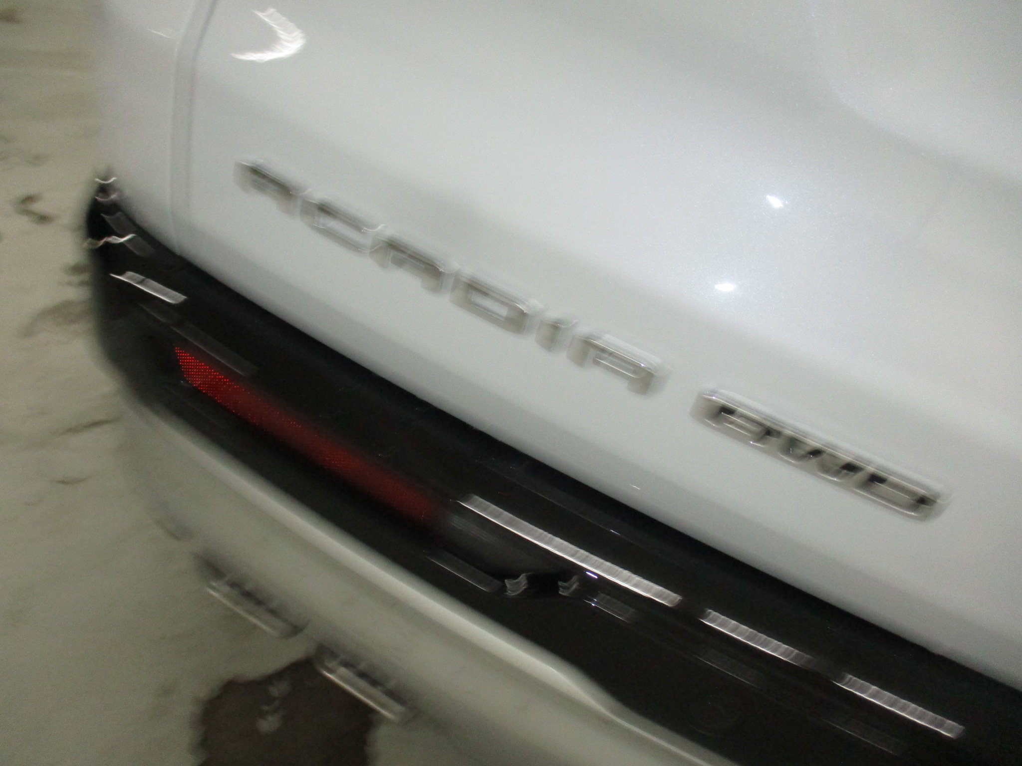 New 2026 GMC Acadia Denali w/ Super Cruise Package AWD/4WD image 11