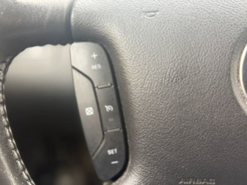 Used 2011 Chevrolet Impala LT w/ Luxury Edition Package image 16