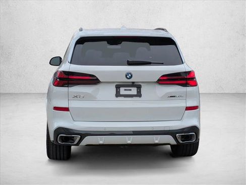 New 2026 BMW X5 xDrive50e w/ M Sport Package image 8