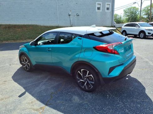 Used 2018 Toyota C-HR XLE FWD image 6