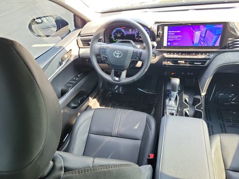 Certified 2025 Toyota Camry XLE w/ Premium Plus Package AWD/4WD image 13
