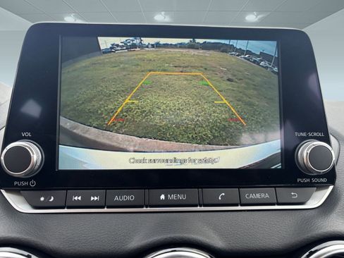 New 2025 Nissan Sentra SR image 27