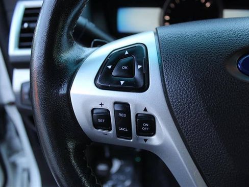 Used 2014 Ford Explorer Sport w/ Equipment Group 401A AWD/4WD image 16