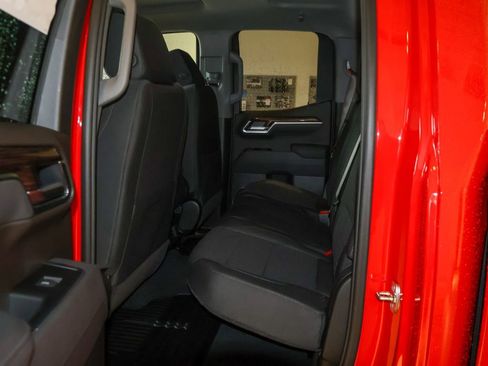 New 2026 GMC Sierra 1500 Elevation image 8