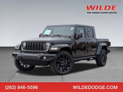 Used 2024 Jeep Gladiator Sport