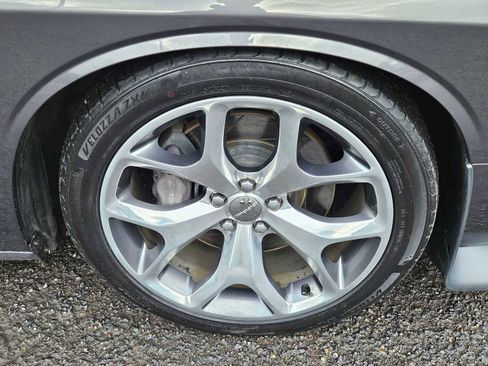 Used 2016 Dodge Challenger R/T Scat Pack w/ Leather Interior Group image 9