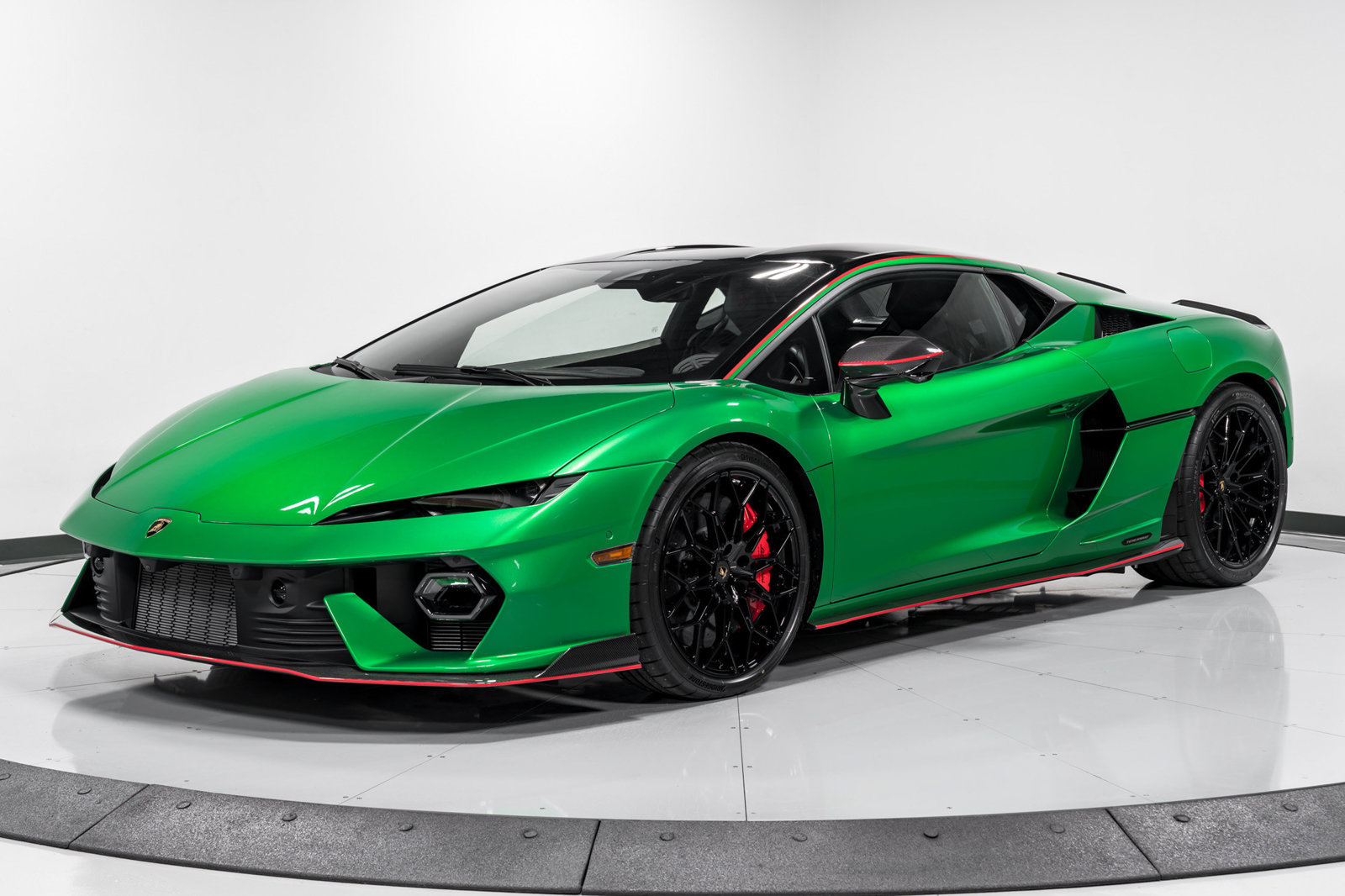 Used 2026 Lamborghini Temerario AWD/4WD image 7