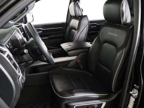 Used 2024 RAM 1500 Laramie image 28