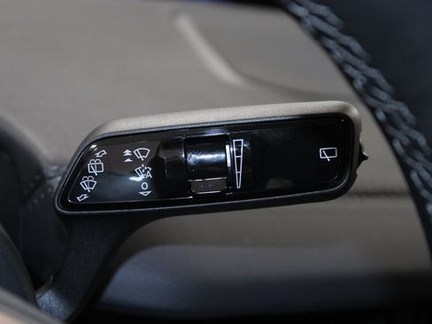 New 2026 Lincoln Navigator L Premier AWD/4WD image 42