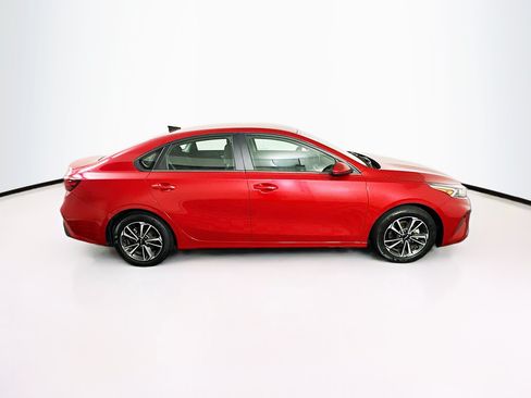 Used 2024 Kia Forte LXS FWD image 10