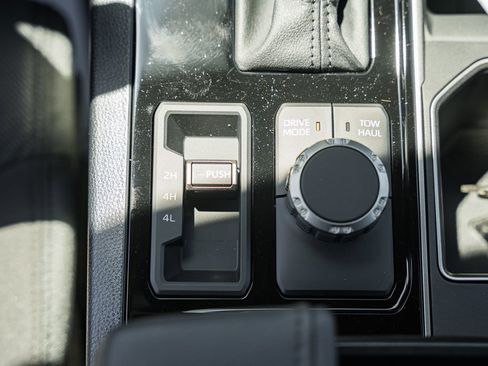 New 2026 Toyota Tundra SR5 AWD/4WD image 27