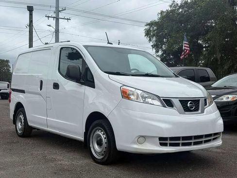 Used 2020 Nissan NV200 S FWD image 8