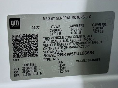 Used 2023 Buick Enclave Essence FWD image 31