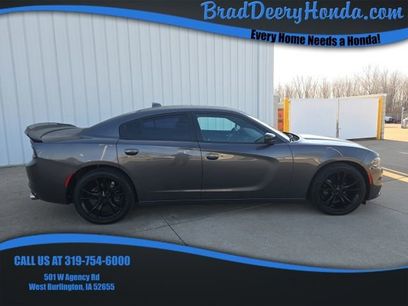 Used 2016 Dodge Charger SXT w/ Blacktop Package