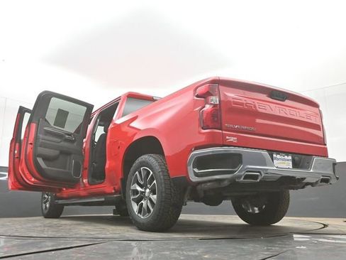 Used 2024 Chevrolet Silverado 1500 LT w/ Z71 Off-Road Package AWD/4WD image 52