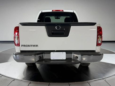 Used 2016 Nissan Frontier S RWD image 5