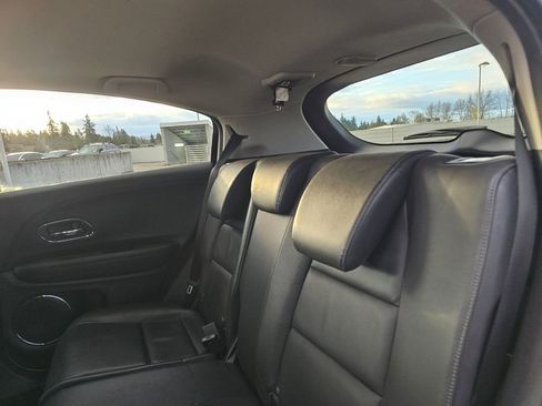 Used 2016 Honda HR-V EX-L image 19