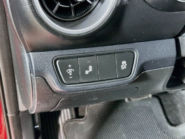 Used 2023 Kia Forte LXS w/ LXS Technology Package FWD image 19