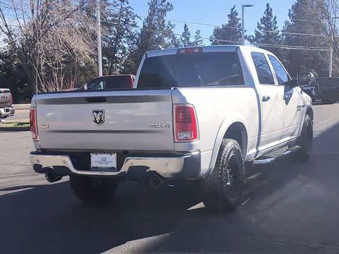 Used 2018 RAM 1500 Laramie w/ Convenience Group image 8