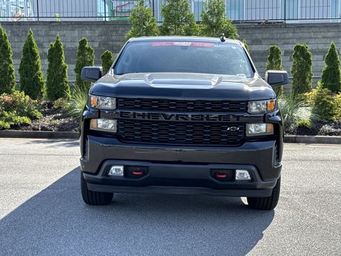 Used 2021 Chevrolet Silverado 1500 Custom RWD image 3