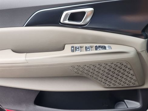 New 2026 Kia Carnival LXS image 18