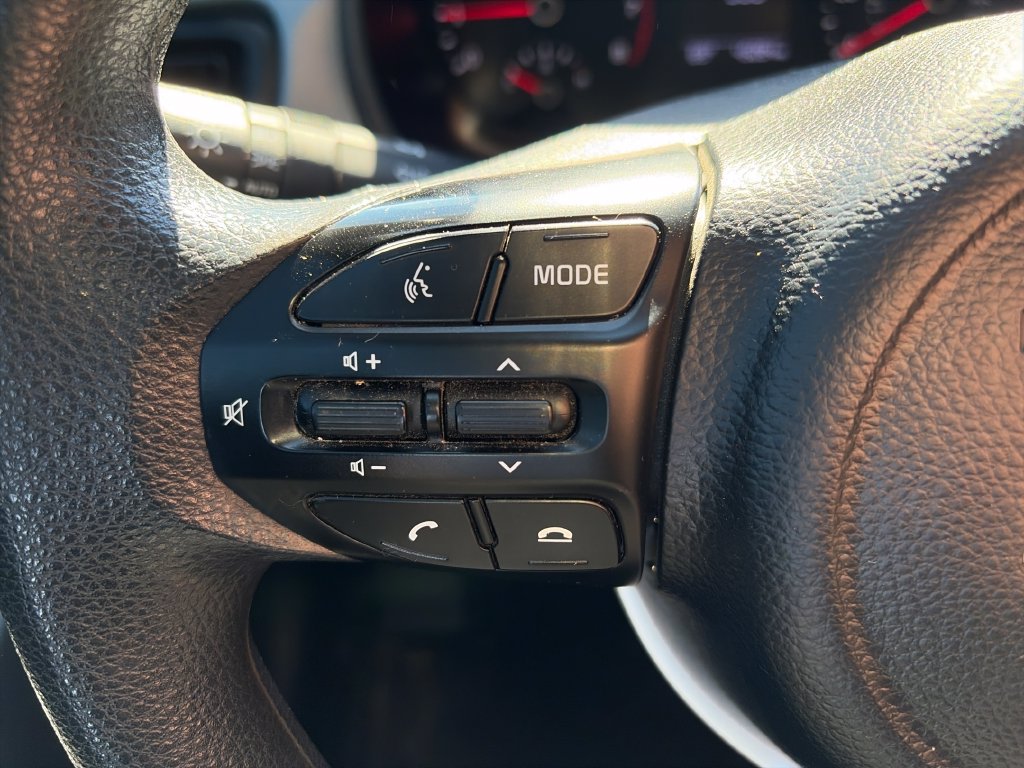 Used 2022 Kia Rio LX FWD image 12