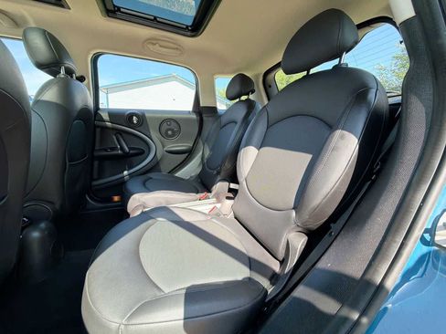 Used 2012 MINI Cooper Countryman S FWD image 17