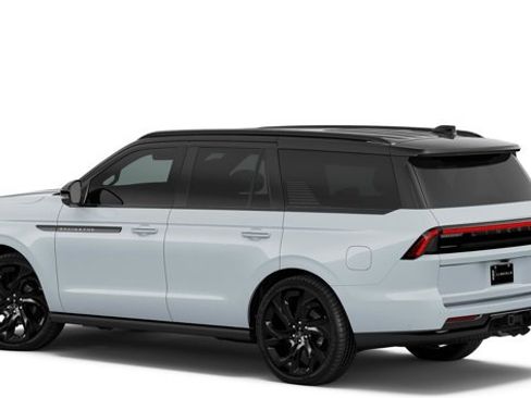 New 2026 Lincoln Navigator Black Label AWD/4WD image 2