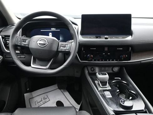 Used 2026 Nissan Rogue Platinum w/ Platinum Premium Package AWD/4WD image 22