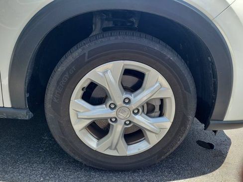 Used 2025 Honda HR-V LX image 2