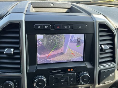 Used 2020 Ford F250 Lariat w/ Lariat Ultimate Package AWD/4WD image 20