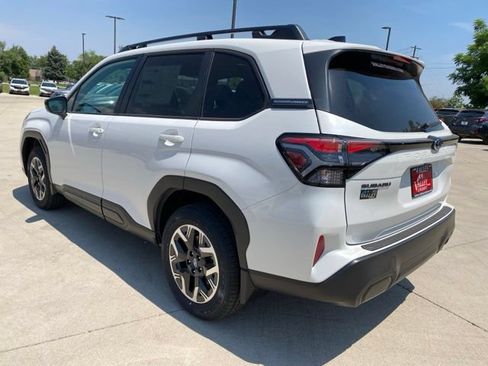 New 2026 Subaru Forester Premium AWD/4WD image 3