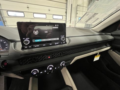 New 2026 Honda Accord LX image 16