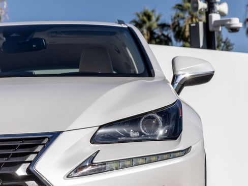 Used 2020 Lexus NX 300 FWD w/ Comfort Package image 5