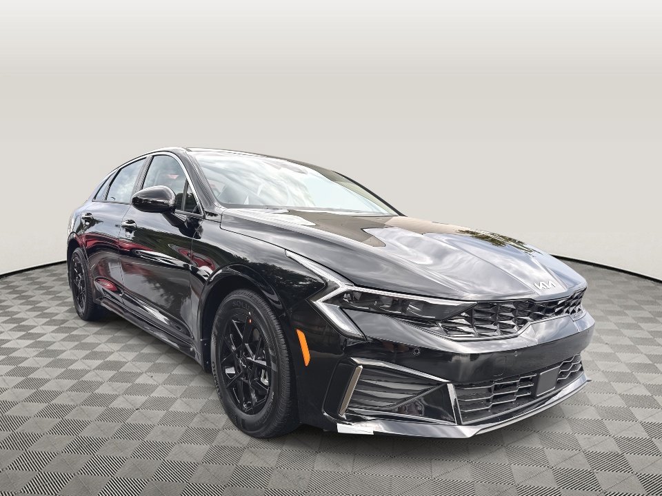 New 2026 Kia K5 LXS FWD image 3