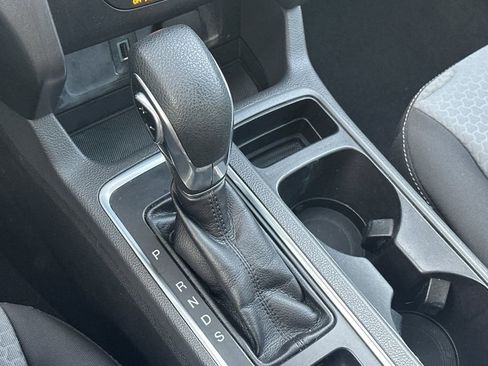 Certified 2018 Ford Escape SE image 24