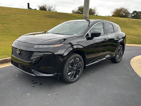 New 2026 Nissan Murano Platinum image 2