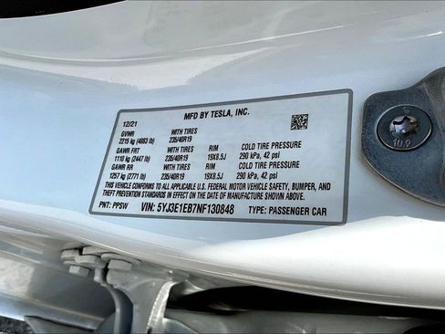 Used 2022 Tesla Model 3 Long Range AWD/4WD image 20