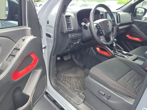 Used 2024 Nissan Frontier Pro-X w/ Technology Package RWD image 9