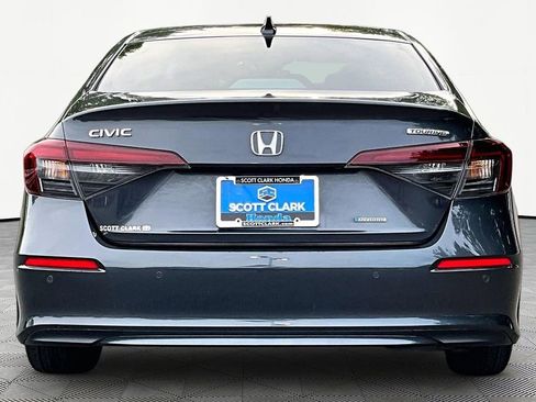 Used 2025 Honda Civic Sport Touring image 7