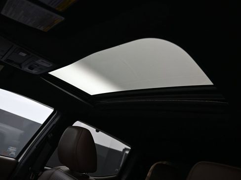 Certified 2020 Toyota Tacoma Limited image 28