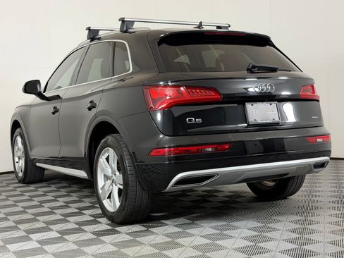 Used 2019 Audi Q5 2.0T Premium w/ Convenience Package AWD/4WD image 3