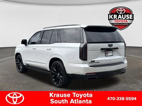 Used 2025 Cadillac Escalade Sport Platinum w/ LPO, ONYX Package AWD/4WD image 6