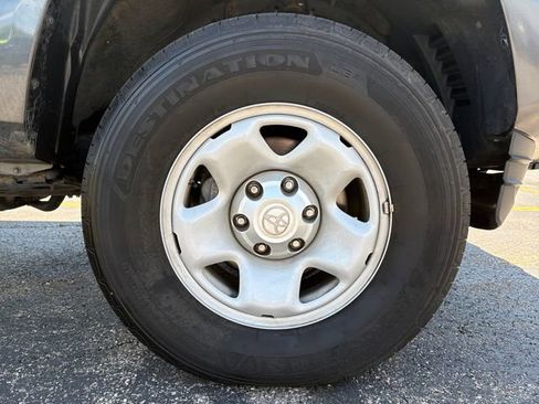 Used 2023 Toyota Tacoma SR AWD/4WD image 20