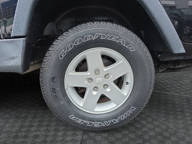 Used 2015 Jeep Wrangler Unlimited Sport w/ Quick Order Package 24S AWD/4WD image 32