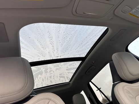 Used 2025 Lincoln Aviator Reserve w/ Luxury Package image 26